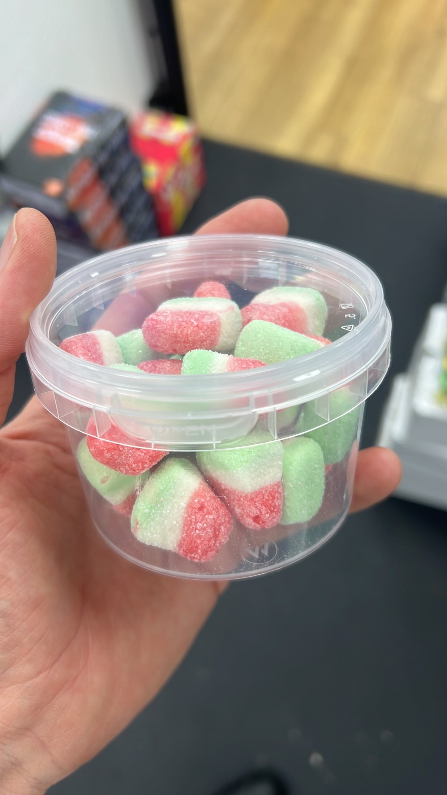 Freeze Dried Mini Watermelon Slices Midi Tub