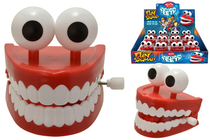 Wind Up Chattering Teeth